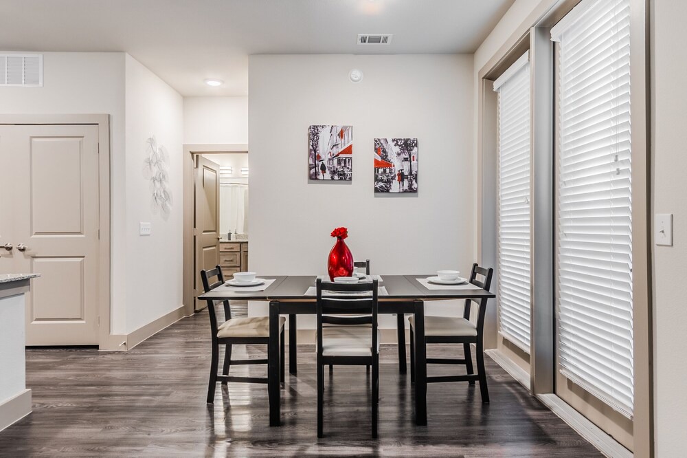 Photo of Kitchen in Farmers Branch