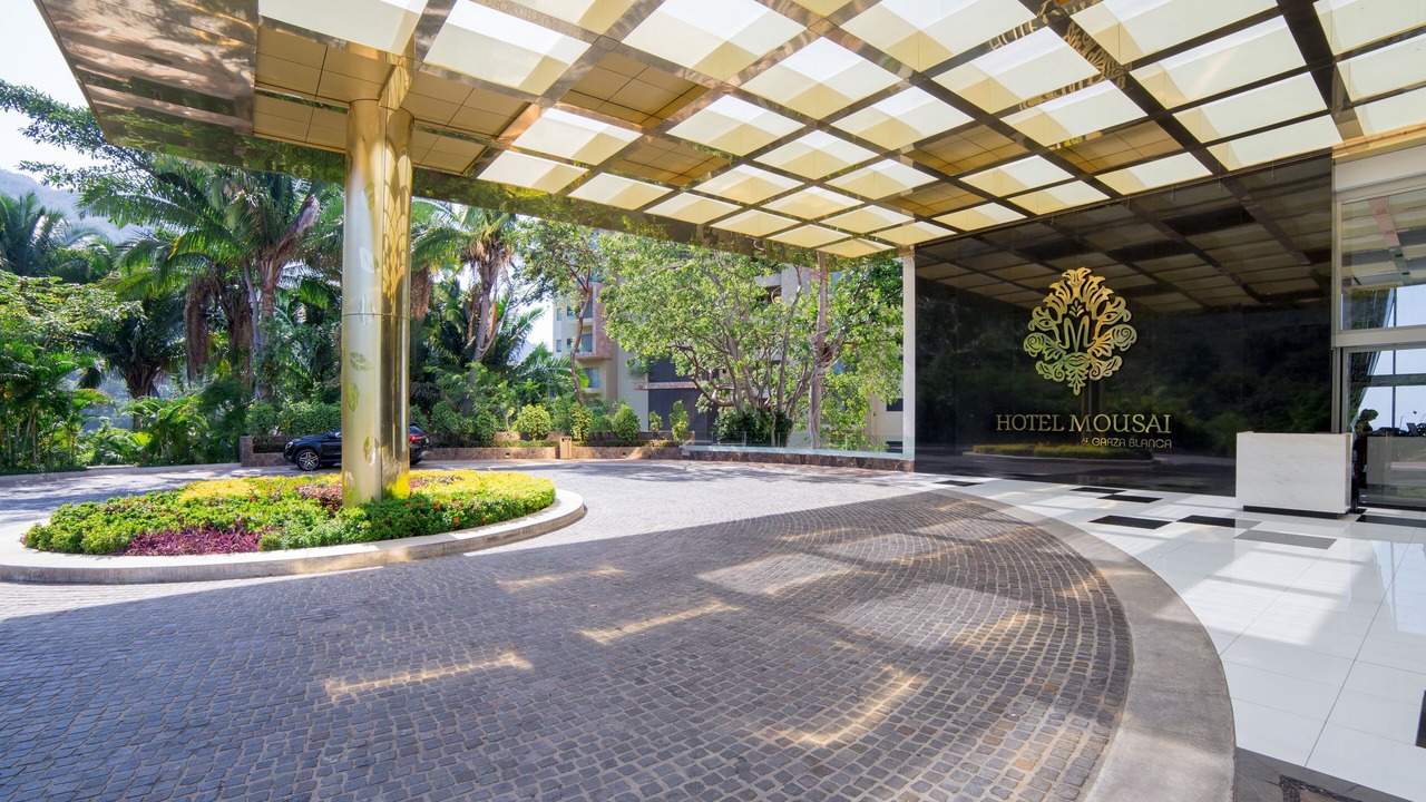 Photo of Outdoor in South Shore Hotel Area
