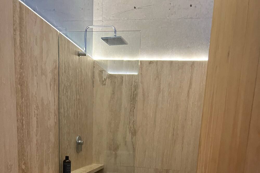 Photo of Bathroom in San Miguel Chapultepec