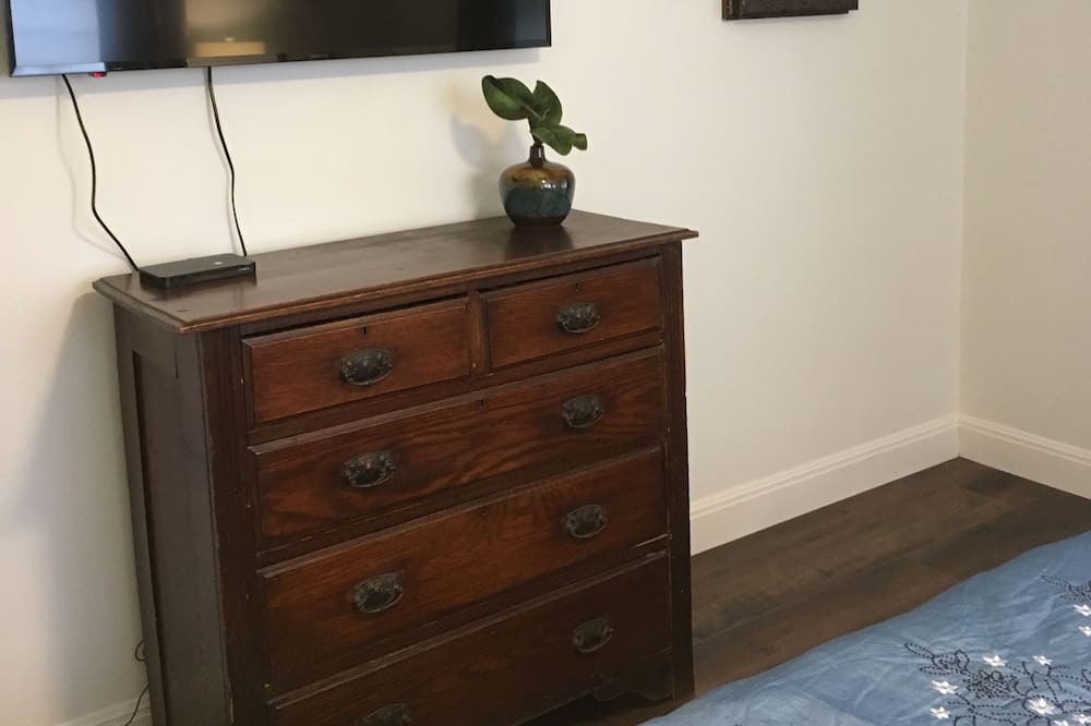 Photo of Bedroom in Dripping Springs