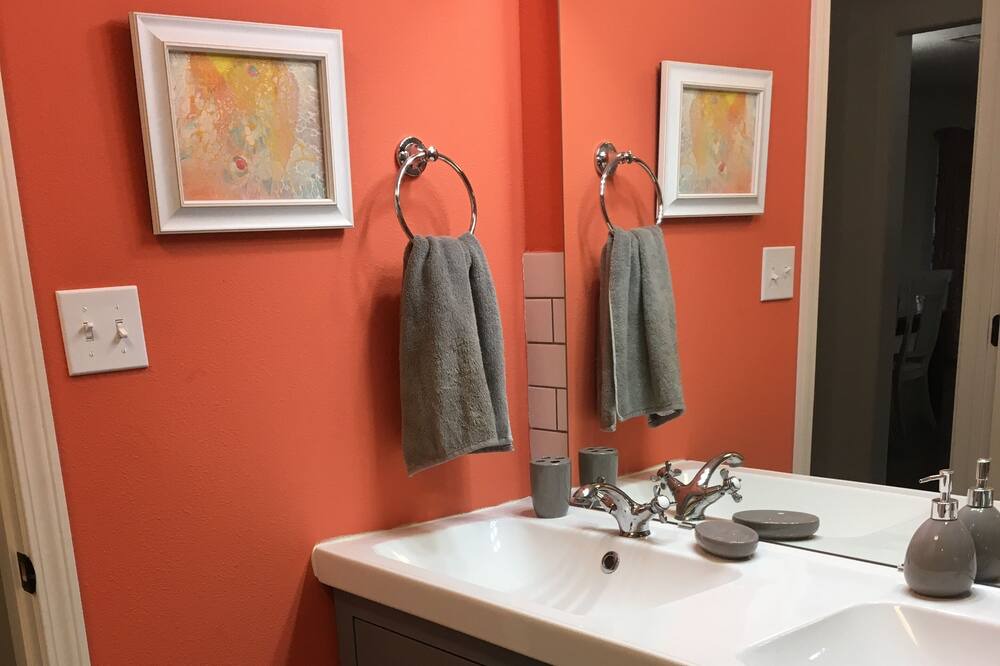Photo of Bathroom in Dripping Springs