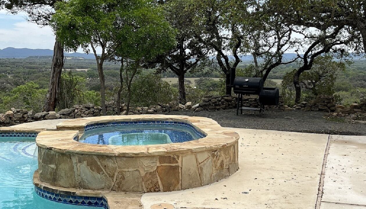 Photo of Outdoor in Utopia