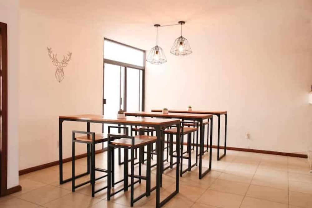 Photo of Kitchen in Zona Expo