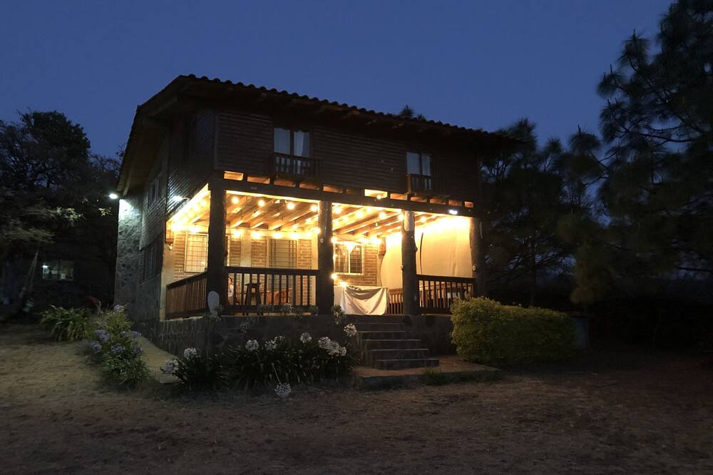 Photo of Outdoor in Marcos Castellanos