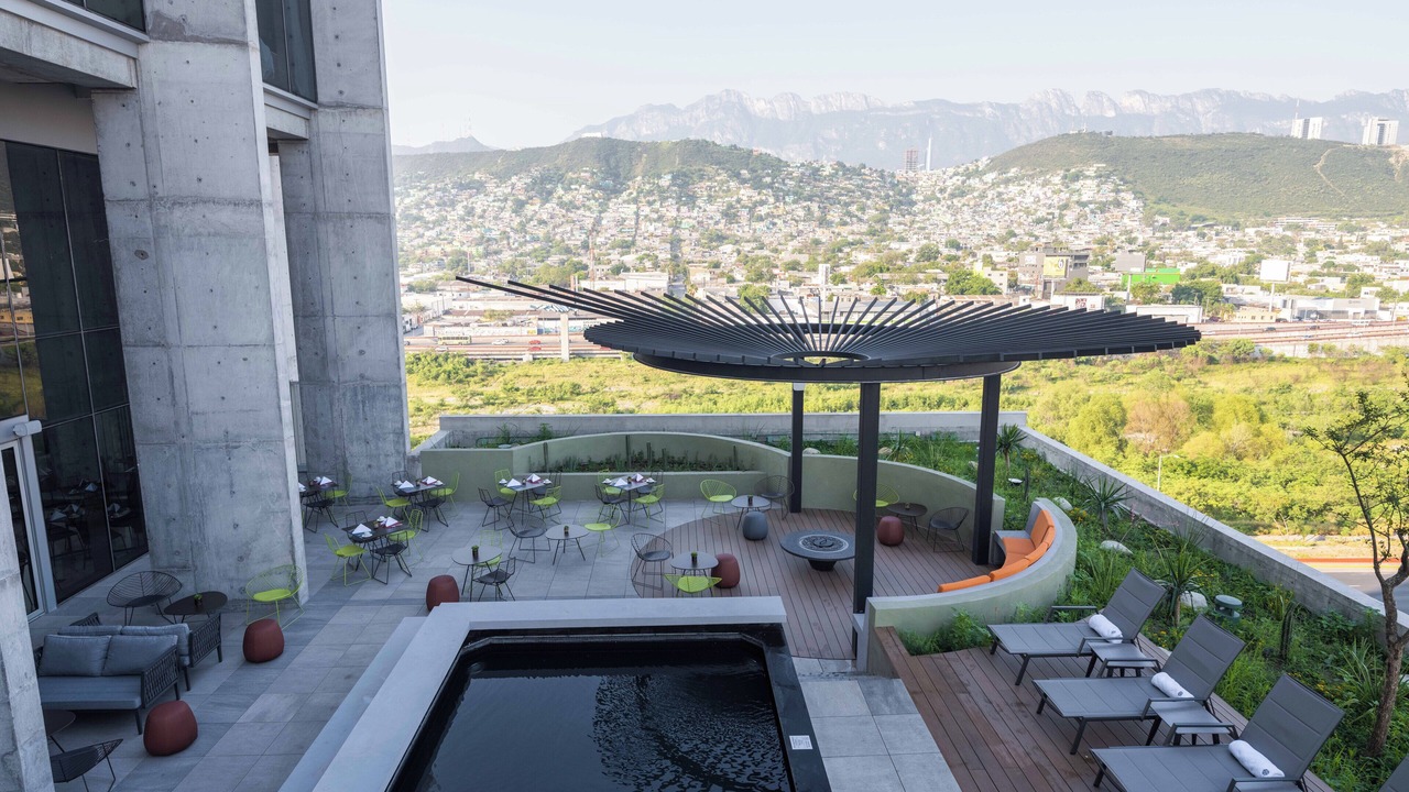 Photo of Outdoor in Monterrey Centro