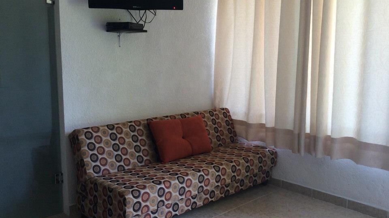 Photo of Others in La Compania