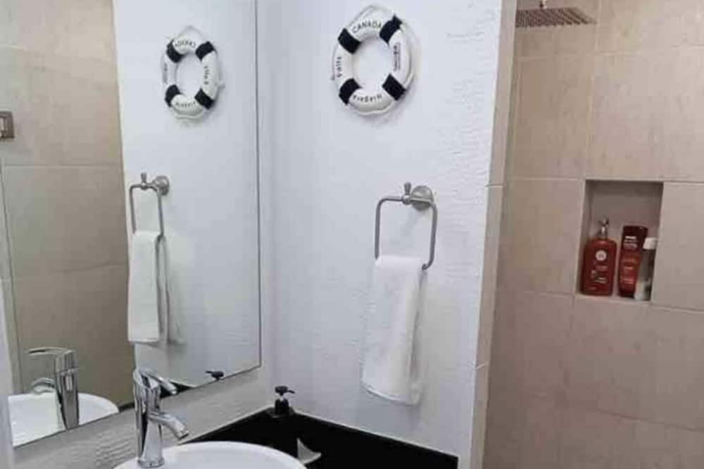 Photo of Bathroom in Granjas del Marques