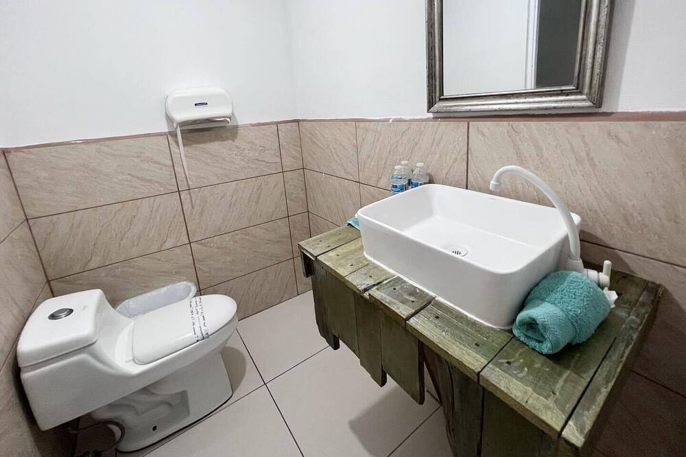 Photo of Bathroom in Buena Vista