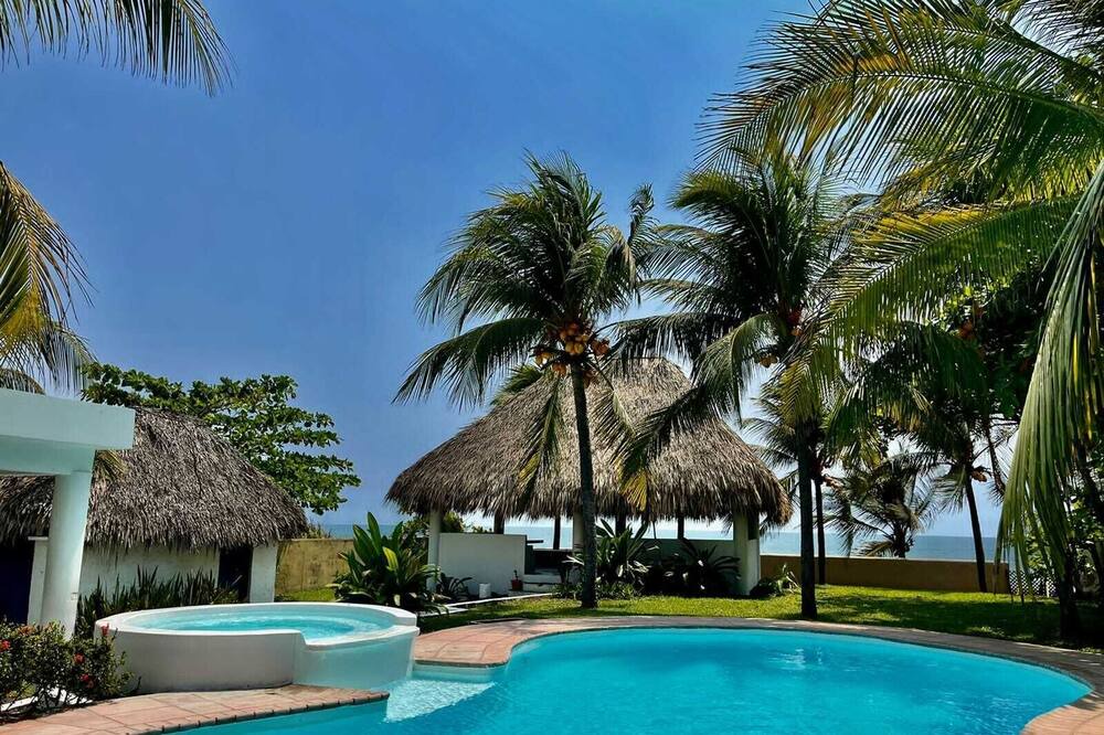 Photo of Outdoor in Monterrico