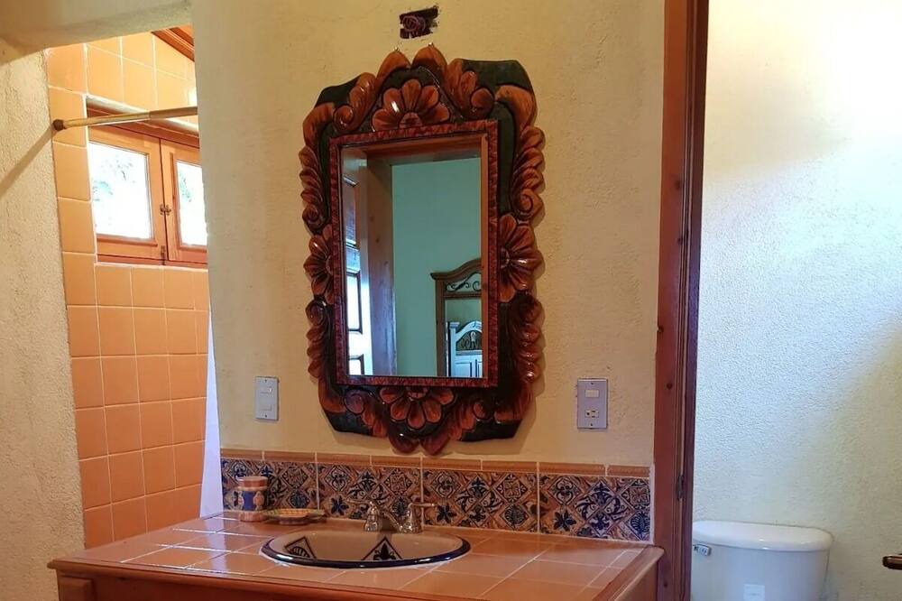 Photo of Bathroom in Santiago Atitlan