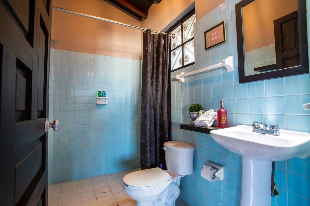 Photo of Bathroom in Proyecto escola