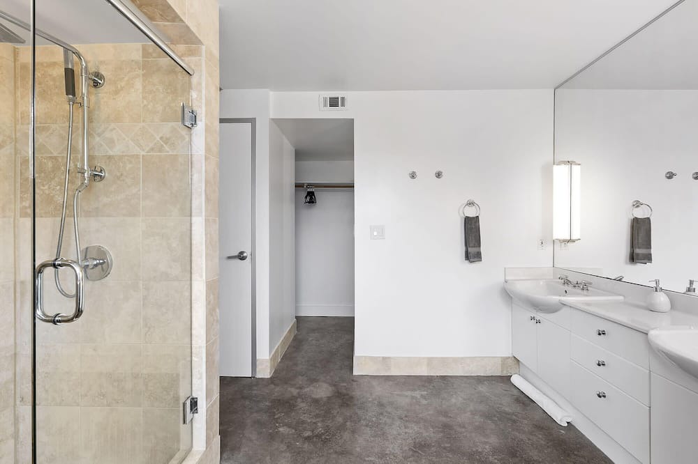 Photo of Bathroom in Downtown Austin