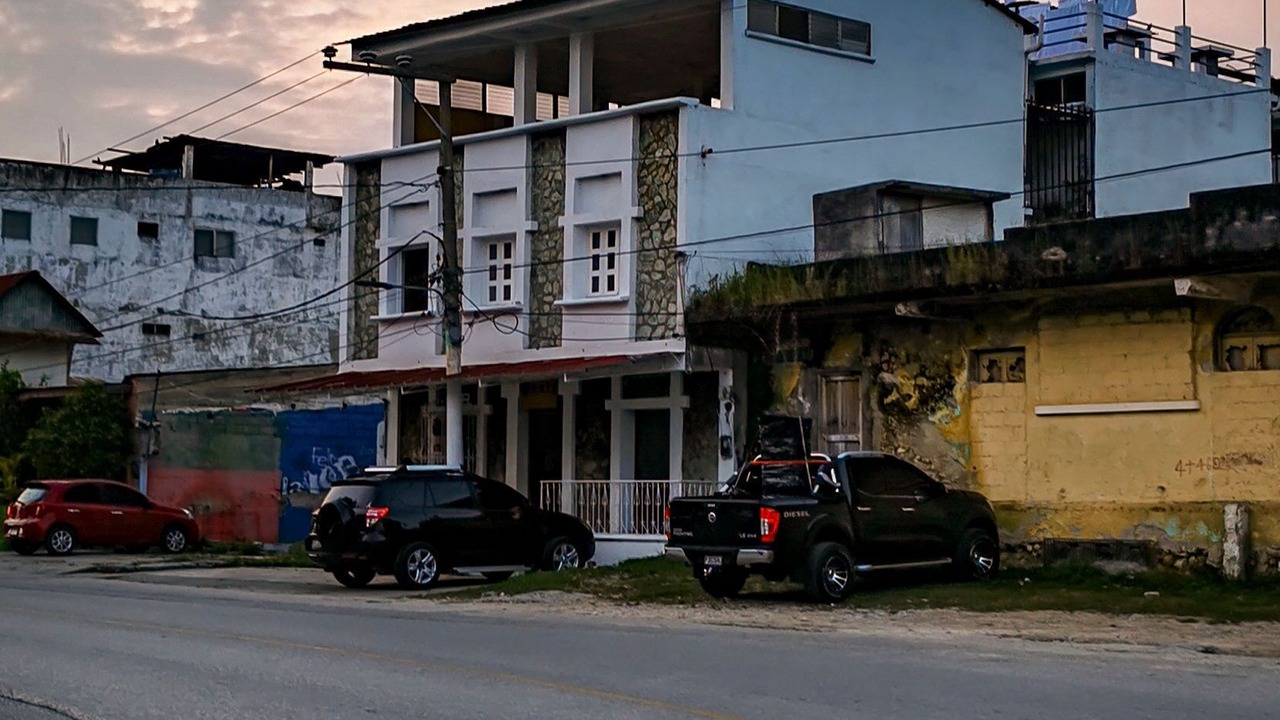 Photo of Outdoor in Flores