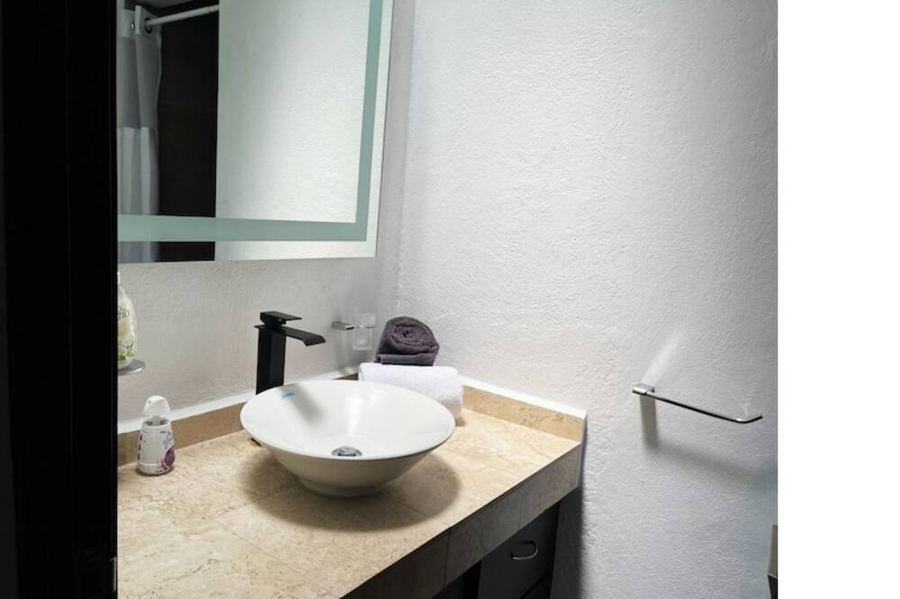 Photo of Bathroom in Lomas de Cocoyoc