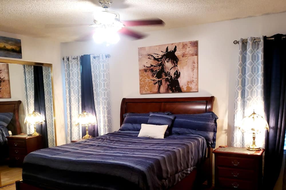 Photo of Bedroom in Williamson