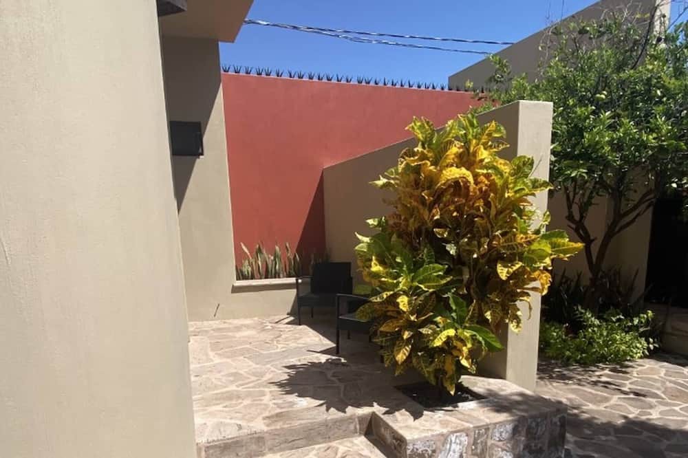 Photo of Patio Balcony in San Antonio Tlayacapan