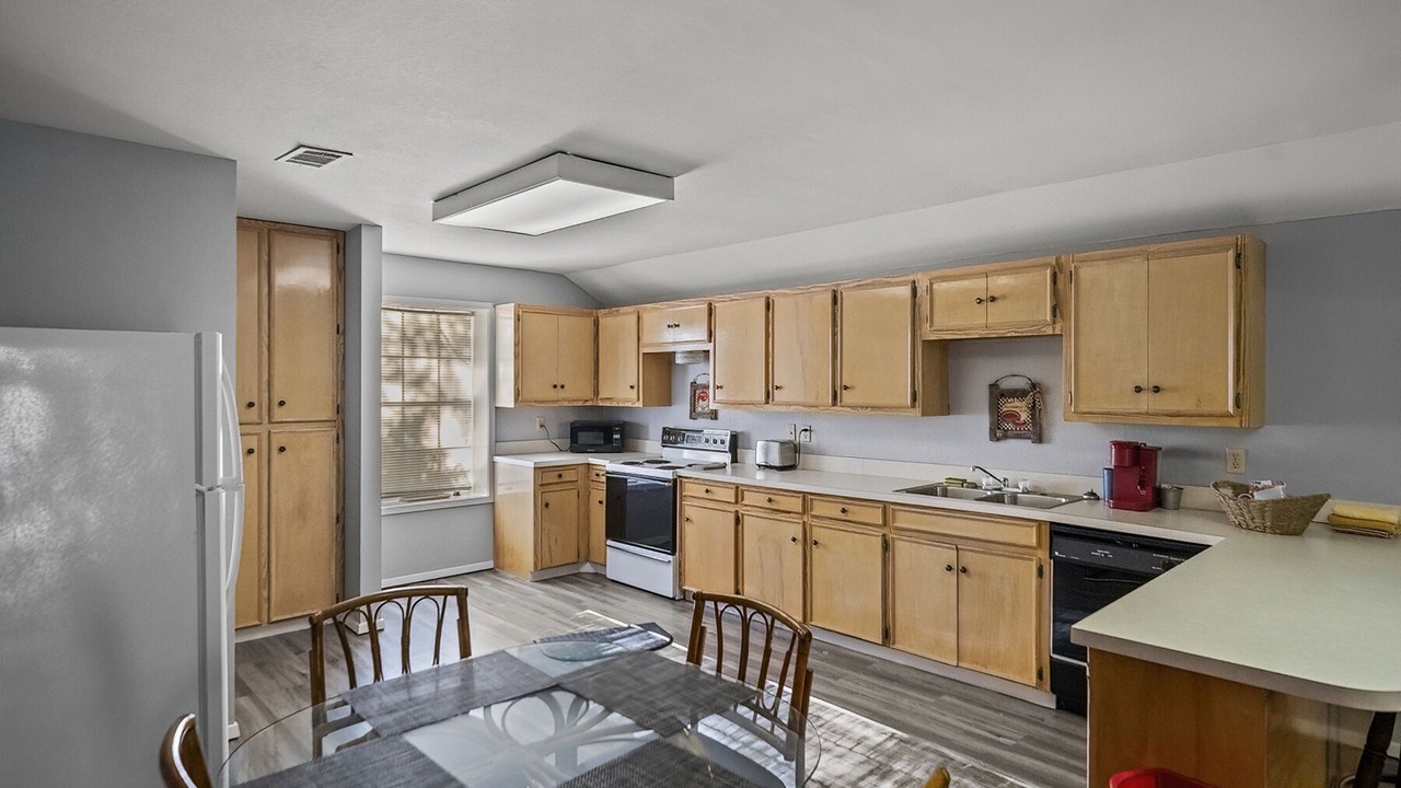 Photo of Kitchen in Emory