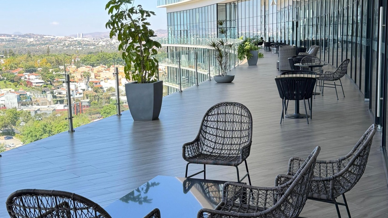 Photo of Patio Balcony in Financial District
