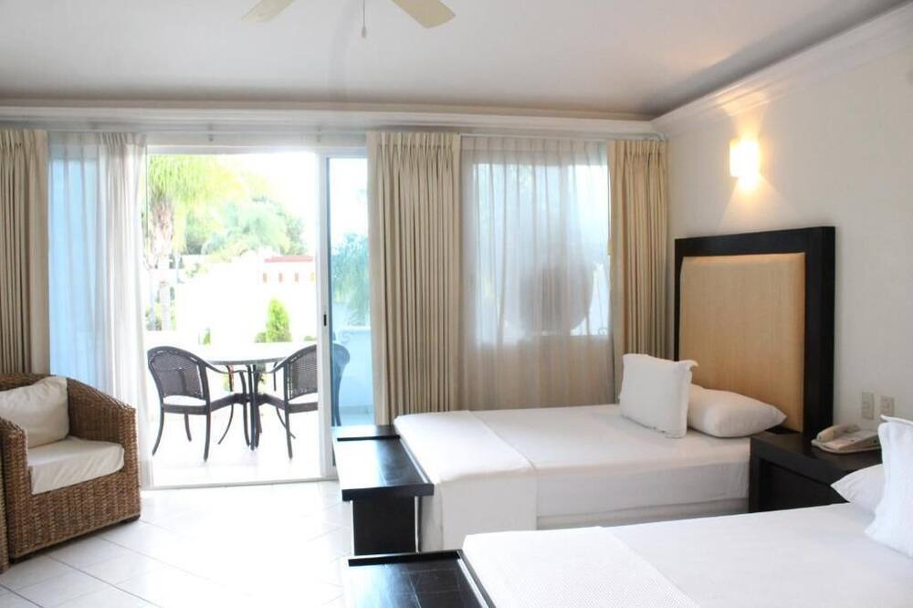 Photo of Bedroom in Central Cuernavaca
