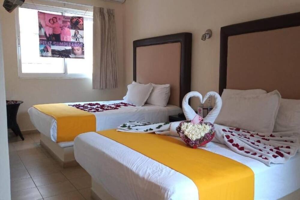 Photo of Bedroom in Central Cuernavaca