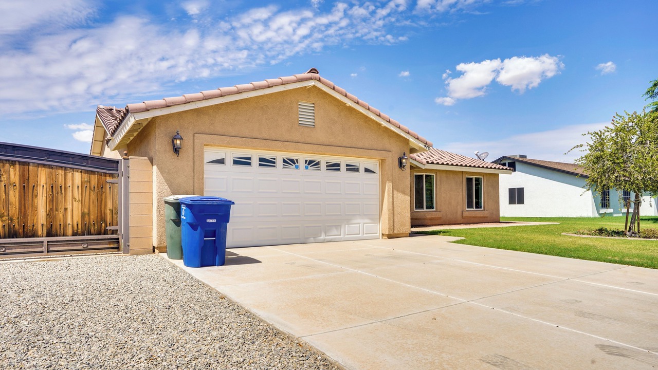 Photo of Others in Yuma