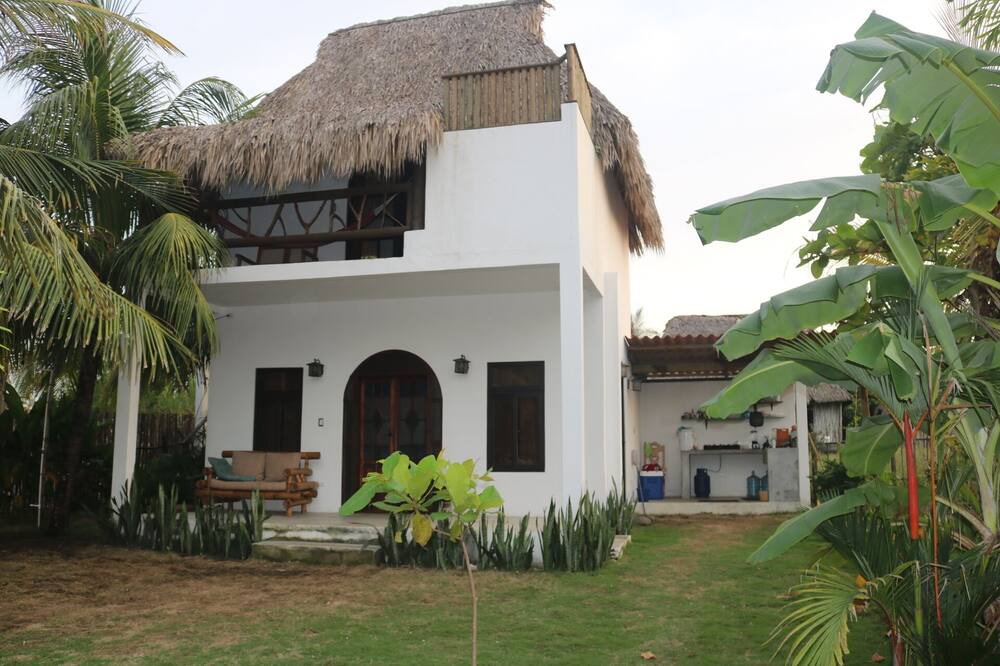 Photo of Outdoor in El Paredon