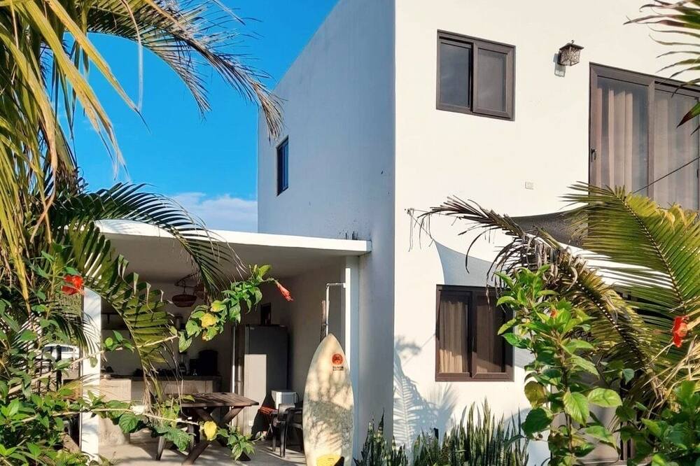 Photo of Outdoor in El Paredon