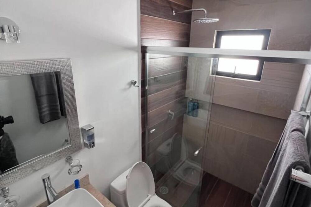Photo of Bathroom in Quintas del Mar