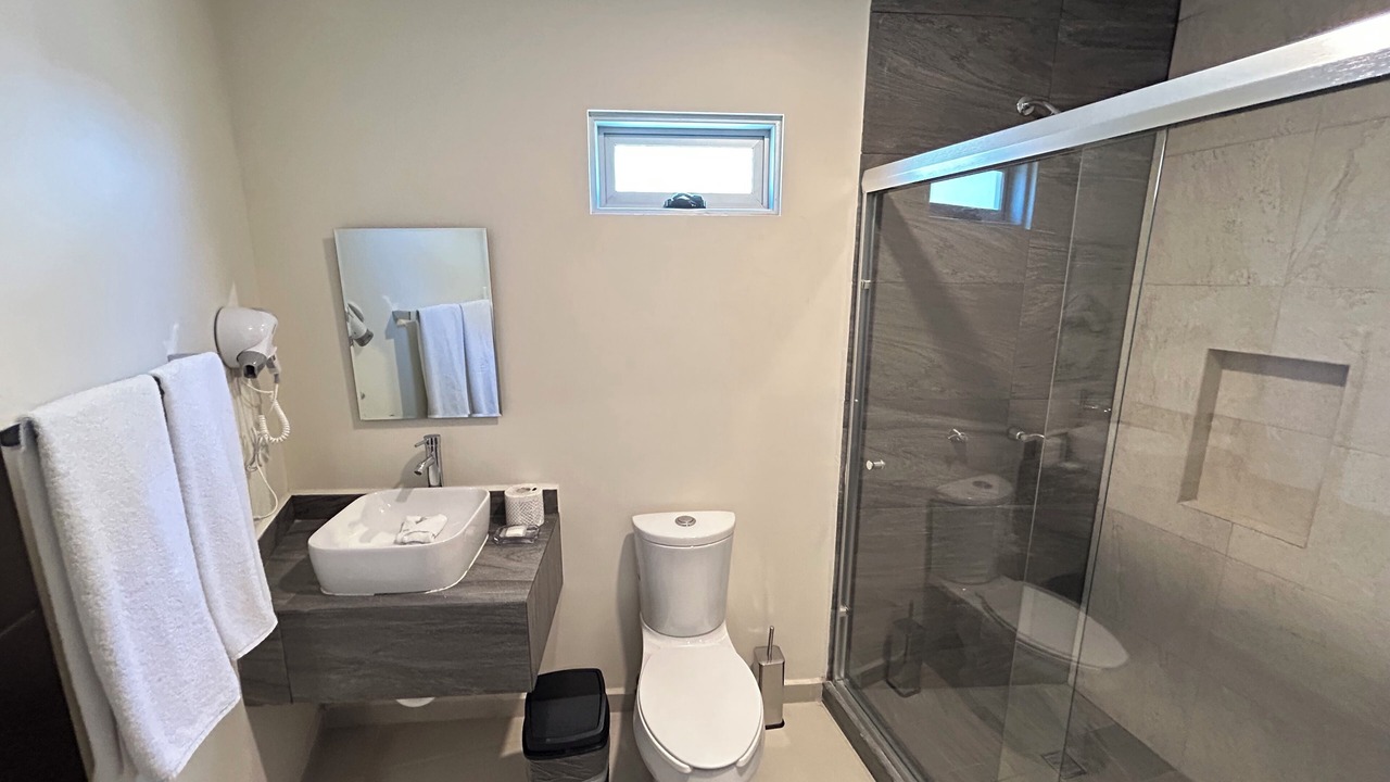 Photo of Bathroom in Villas California