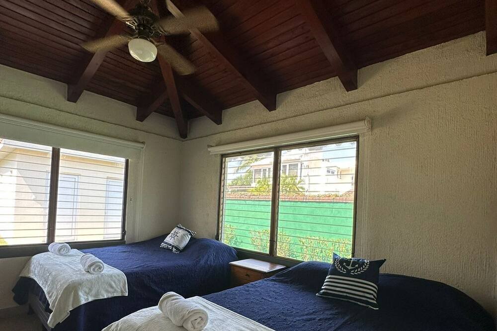 Photo of Bedroom in Puerto Quetzal