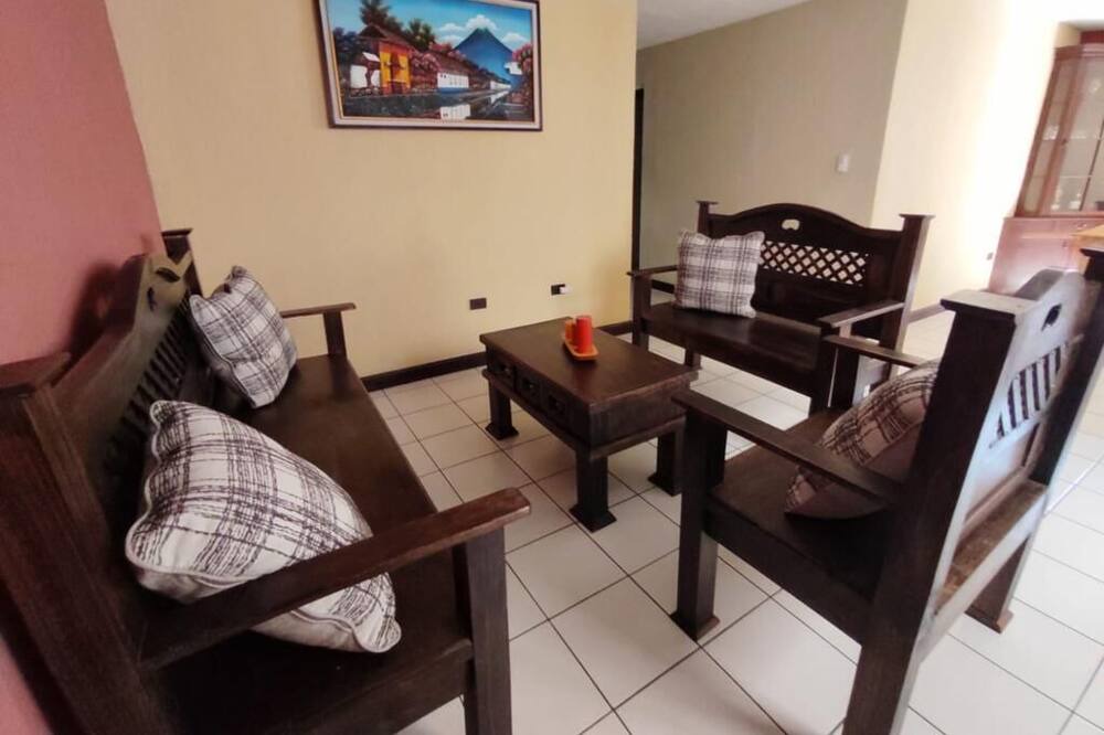 Photo of Livingroom in Zona 2