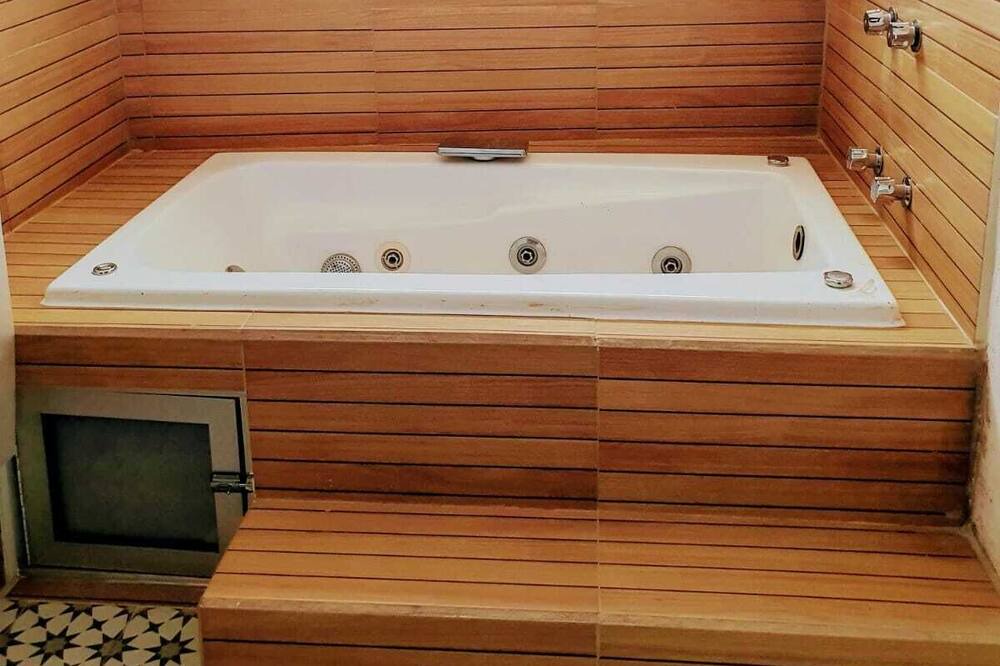 Photo of Bathroom in Metepec