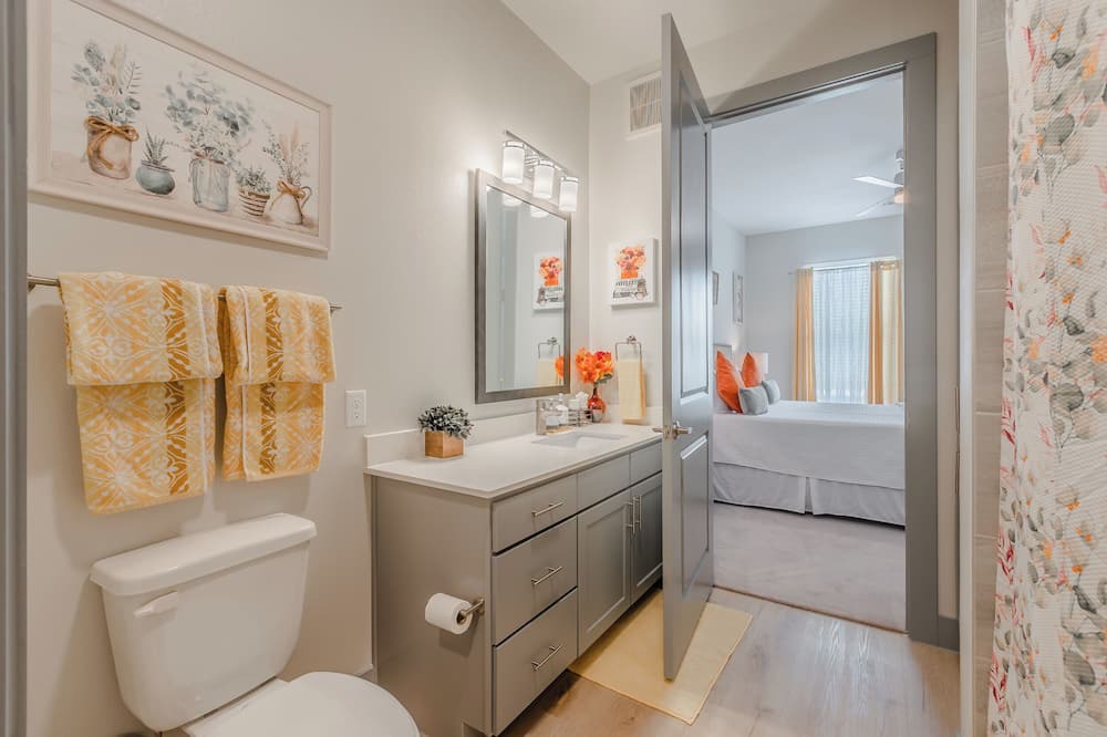 Photo of Bathroom in Lake Highlands