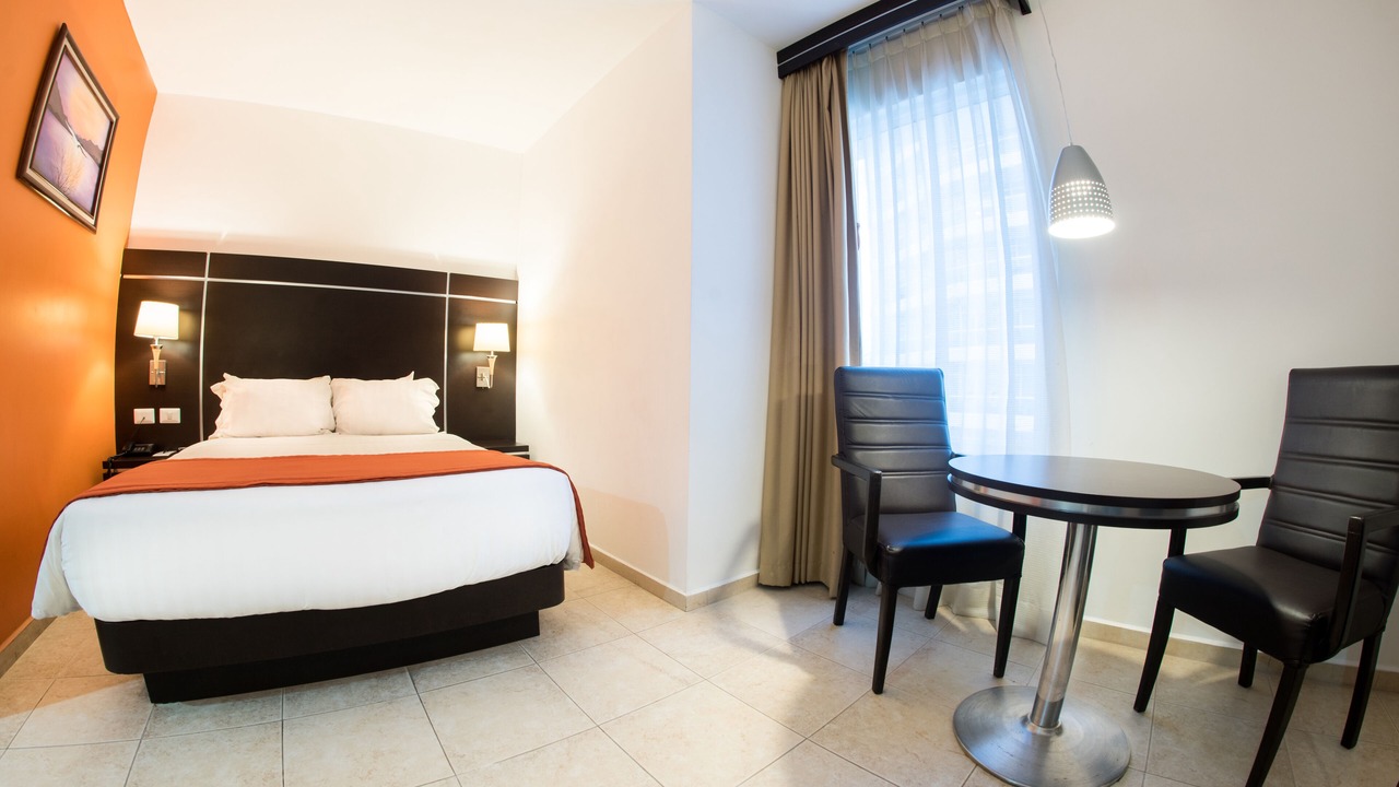 Photo of Bedroom in De Las Americas