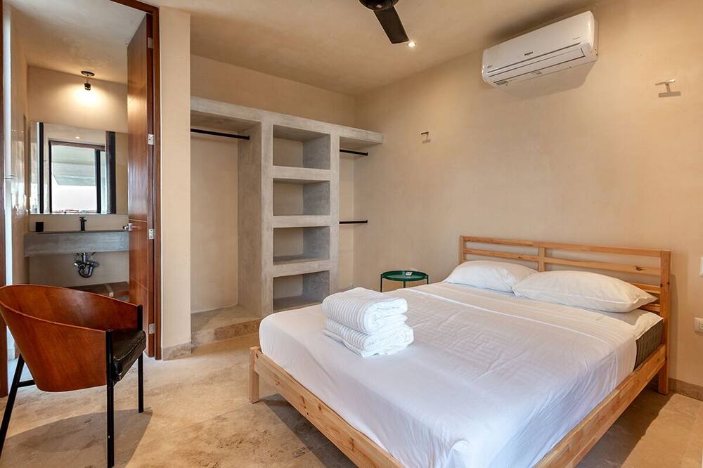 Photo of Bedroom in Ixil