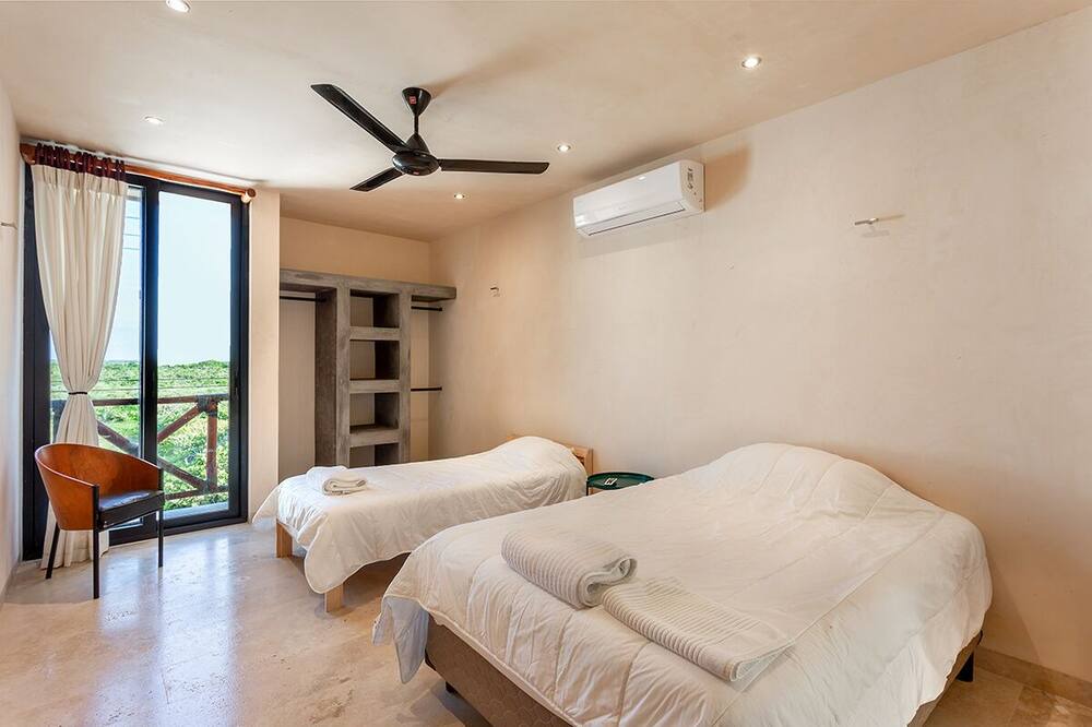 Photo of Bedroom in Ixil