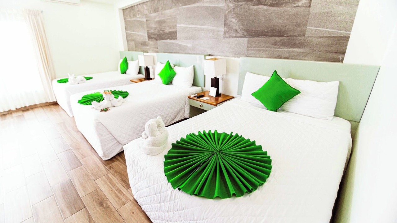 Photo of Bedroom in Flores