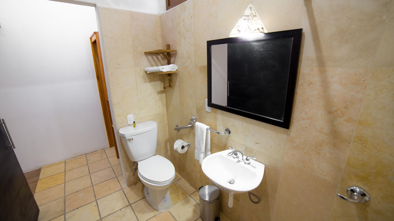 Photo of Bathroom in Panajachel