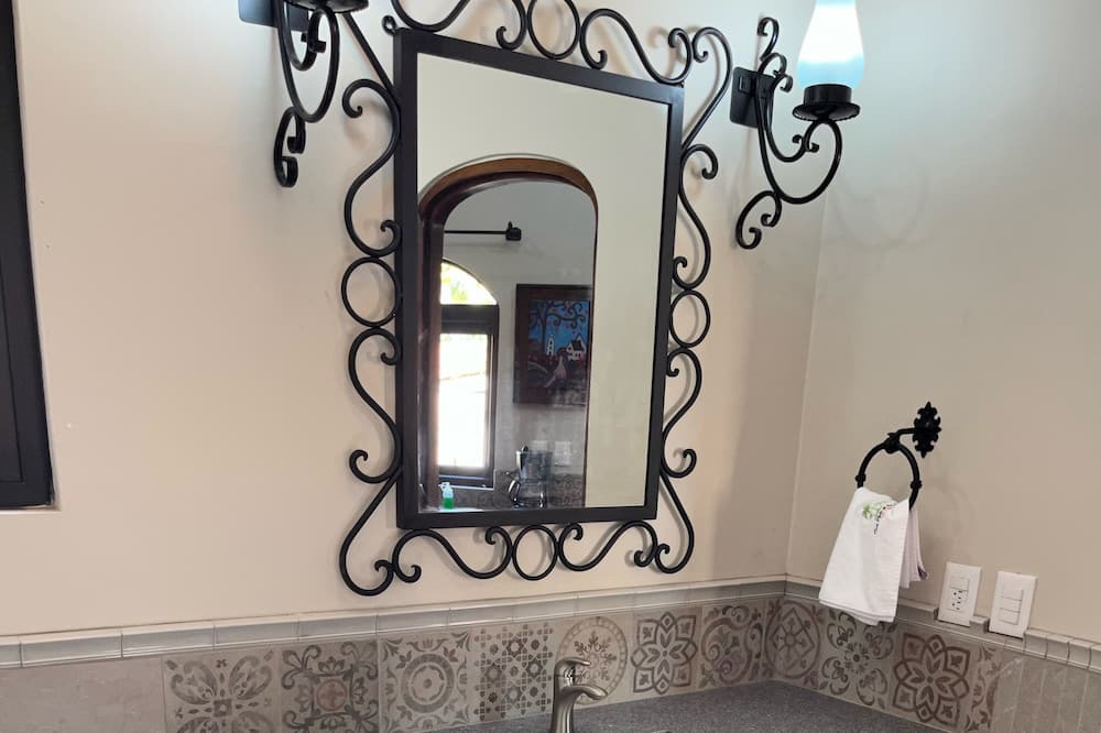 Photo of Bathroom in Los Ayala