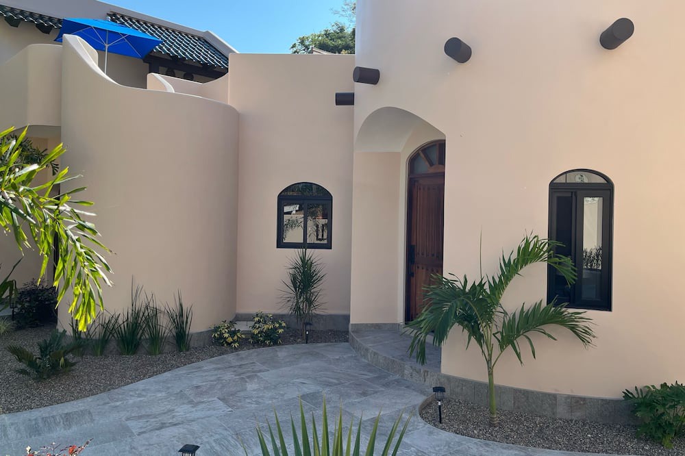 Photo of Outdoor in Los Ayala