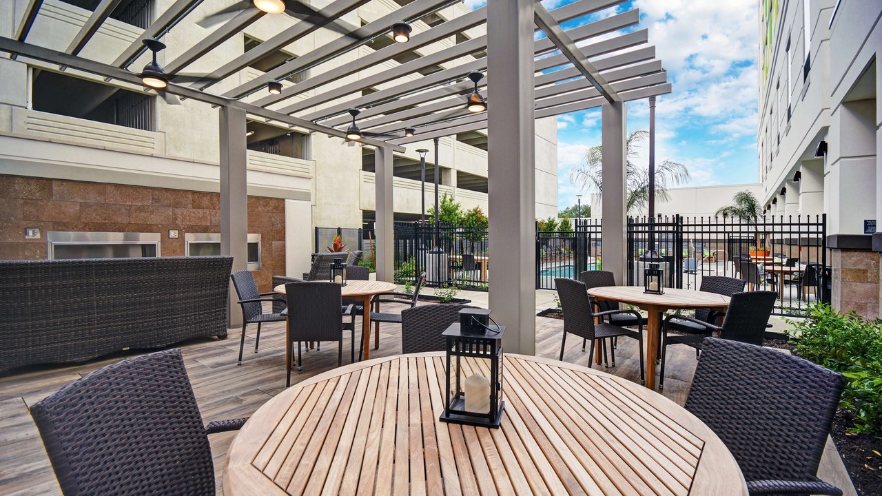 Photo of Patio Balcony in Texas Medical Center