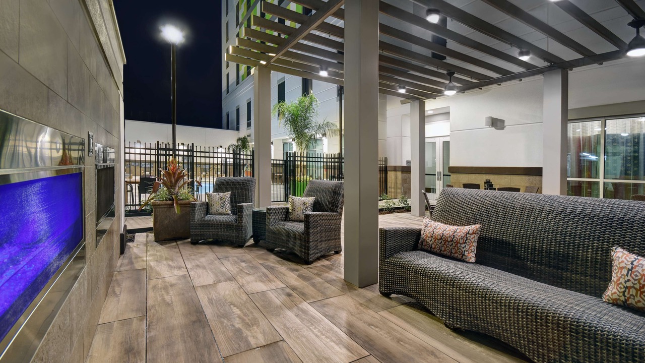 Photo of Patio Balcony in Texas Medical Center