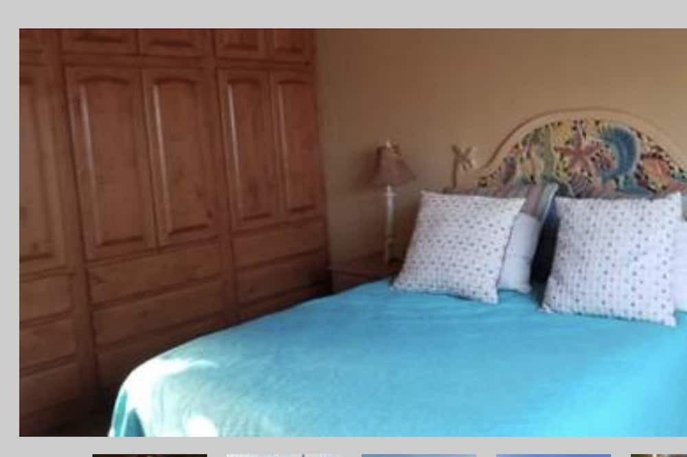 Photo of Bedroom in Cholla Bay