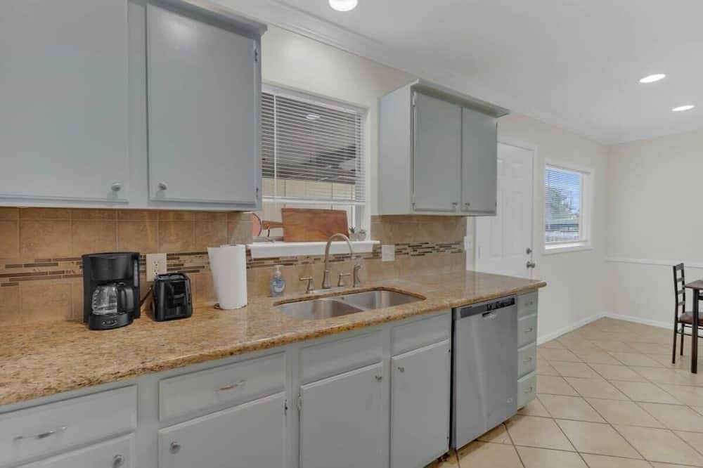 Photo of Kitchen in Medical Center District