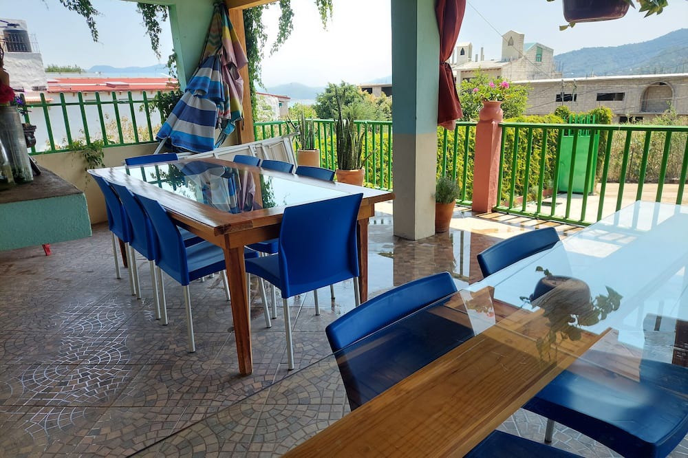 Photo of Livingroom in El Santuario