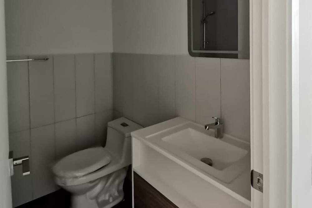Photo of Bathroom in Zona 13