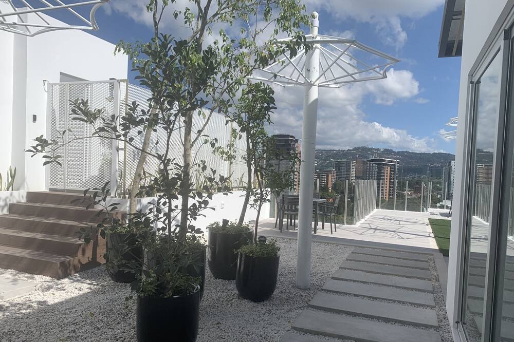 Photo of Outdoor in Zona 13