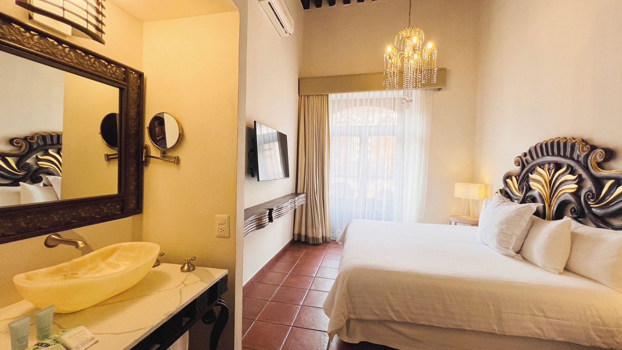Photo of Bedroom in Historic Centre