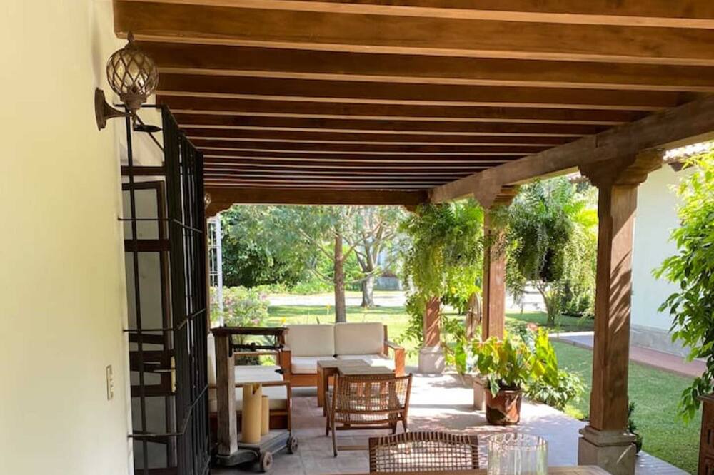 Photo of Patio Balcony in Antigua Guatemala