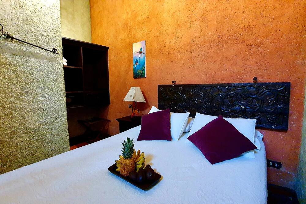 Photo of Bedroom in Antigua Guatemala